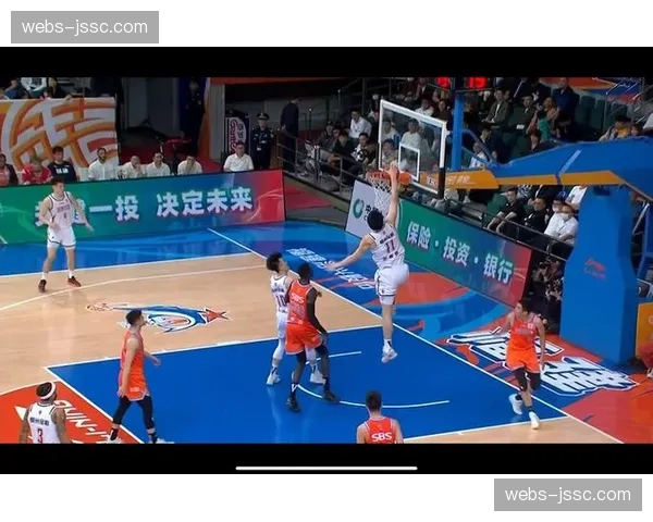 浙江稠州金租外援与本土融合 吴前程帅澎双后卫体系的球权分配